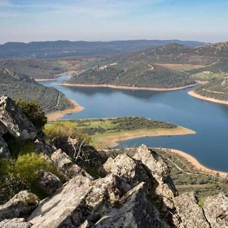 Pueblo Encanto, Apartamento Rural Herrera del Duque エクステリア 写真